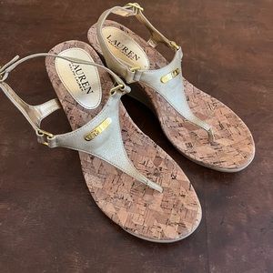 Lauren Ralph Lauren womens crock wedge gold sandals heels 7